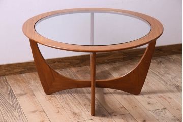 ヴィンテージ家具 G-plan(ジープラン) 北欧ビンテージ チーク材 ガラストップラウンドテーブル(センターテーブル・コーヒーテーブル)(3)
