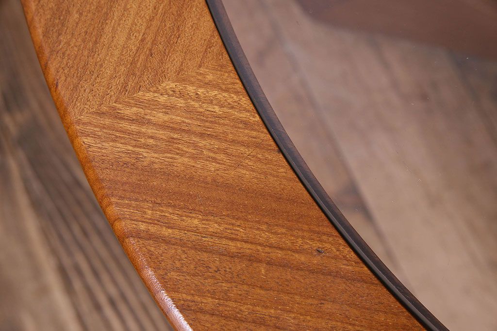 ヴィンテージ家具 G-plan(ジープラン) 北欧ビンテージ チーク材 ガラストップラウンドテーブル(センターテーブル・コーヒーテーブル)(3)