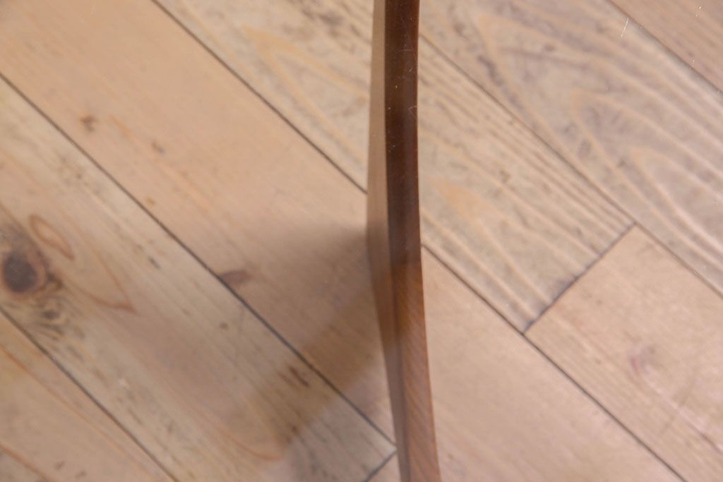 ヴィンテージ家具 G-plan(ジープラン) 北欧ビンテージ チーク材 ガラストップラウンドテーブル(センターテーブル・コーヒーテーブル)(3)