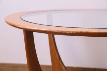 ヴィンテージ家具 G-plan(ジープラン) 北欧ビンテージ チーク材 ガラストップラウンドテーブル(センターテーブル・コーヒーテーブル)(3)