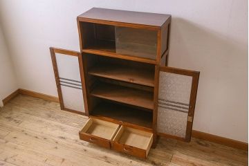 アンティーク家具　和製アンティーク　カバ材　本箱