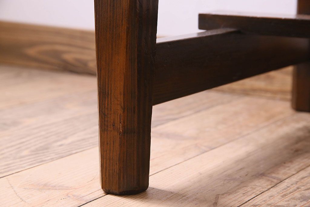 アンティーク家具　和製アンティーク　昭和期　パイン材の平机(デスク)