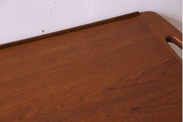 ヴィンテージ家具　北欧ビンテージ　チーク材　シンプルなキャスター付きトロリー(キッチンワゴン)