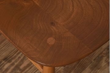 ヴィンテージ家具　ERCOL(アーコール)　英国ビンテージのシンプルなチェア(1)
