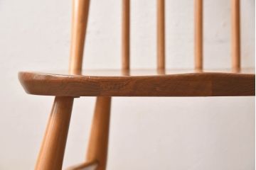 ヴィンテージ家具　ERCOL(アーコール)　英国ビンテージのシンプルなチェア(1)