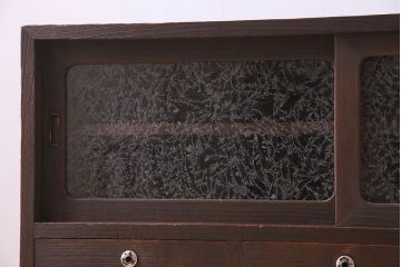 アンティーク家具　昭和期　和製アンティーク　結霜ガラス　桐材製の鉄脚ローボード(ローチェスト)