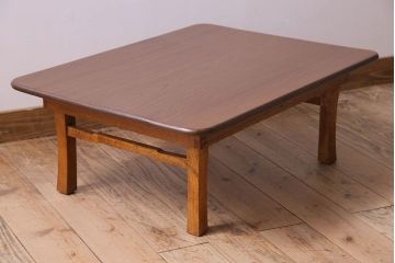 レトロ家具　昭和レトロ　和製アンティーク　栓材一枚板!古い木の味わい深い角ちゃぶ台(3)