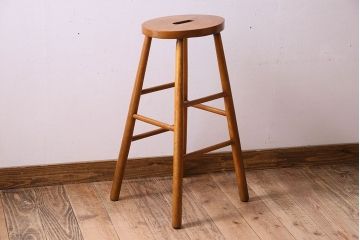 アンティーク家具　イギリスアンティーク　ビーチ・ニレ材　ナチュラルなハイスツール(丸椅子、イス、チェア)