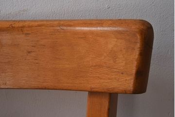 アンティーク家具　イギリスアンティーク　滑らかな木肌が魅力のブナ材製クッションチェア(椅子)(2)