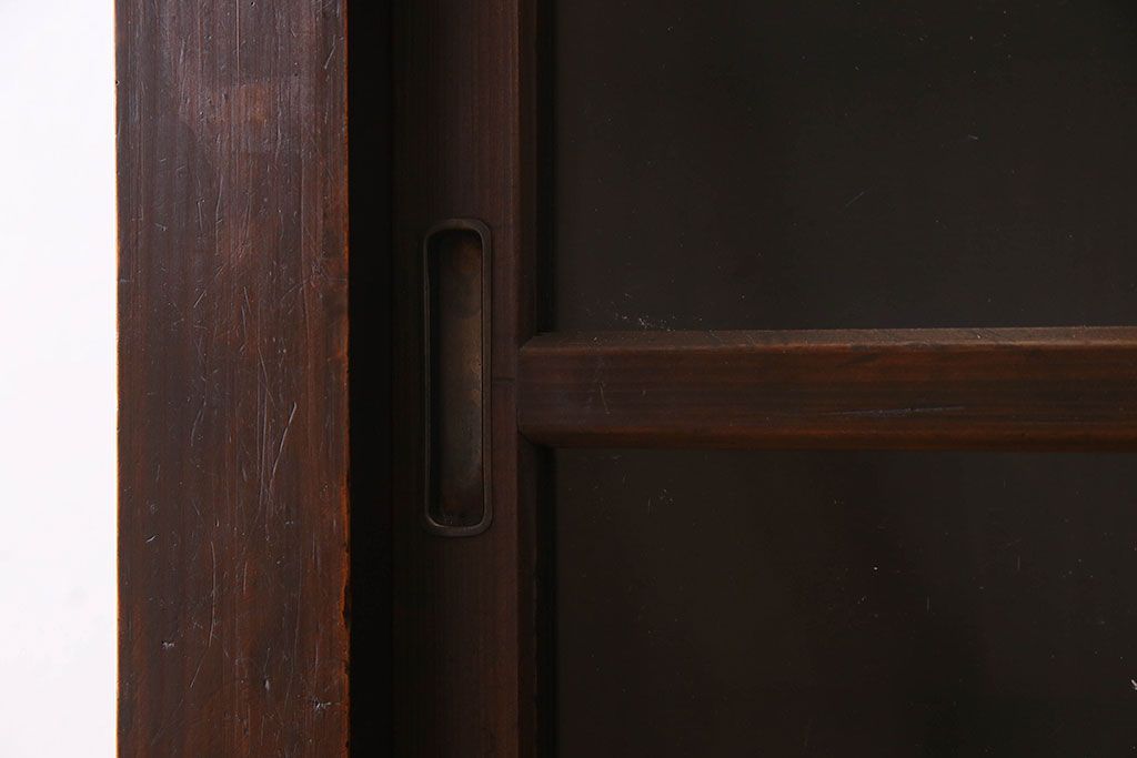 アンティーク家具　和製アンティーク　前面檜材　四枚引き戸の重ね戸棚(収納棚)