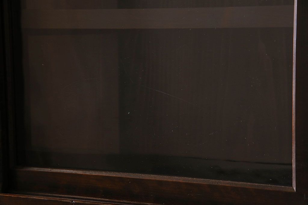 アンティーク家具　和製アンティーク　前面檜材　四枚引き戸の重ね戸棚(収納棚)