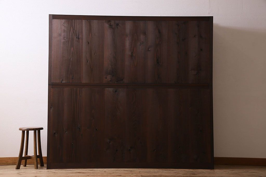 アンティーク家具　和製アンティーク　前面檜材　四枚引き戸の重ね戸棚(収納棚)