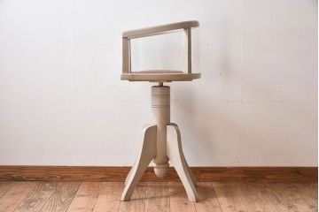 アンティーク家具　1920年代　イギリスアンティーク　シンプルな回転チェア(回転椅子、イス、ダイニングチェア)(R-024870)