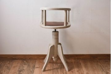 アンティーク家具　1920年代　イギリスアンティーク　シンプルな回転チェア(回転椅子、イス、ダイニングチェア)(R-024870)