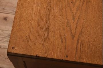 アンティーク家具　和製アンティーク　栗材　上品な佇まいの片袖机
