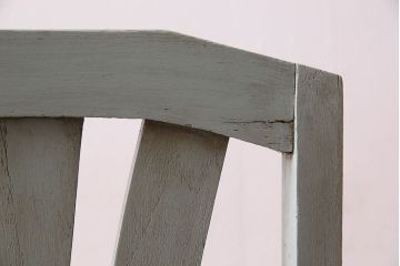 アンティーク家具　オーク材　さわやかなペイントカラーのアンティークチェア(2)