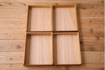 レトロ家具　昭和期　ナラ材製　レトロな小引き出し