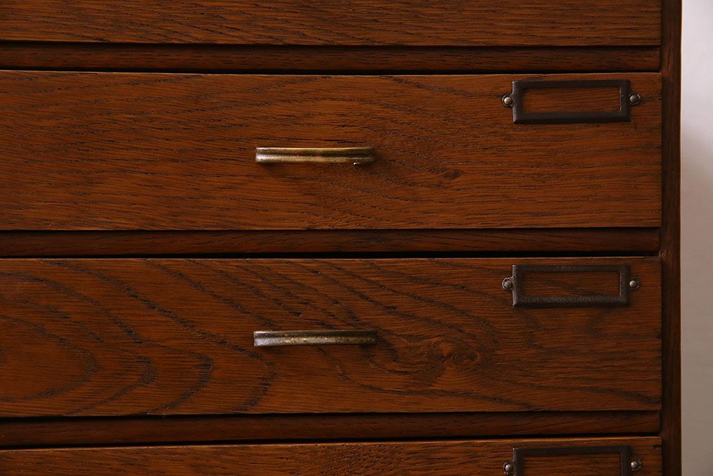 レトロ家具　昭和期　ナラ材製　レトロな小引き出し