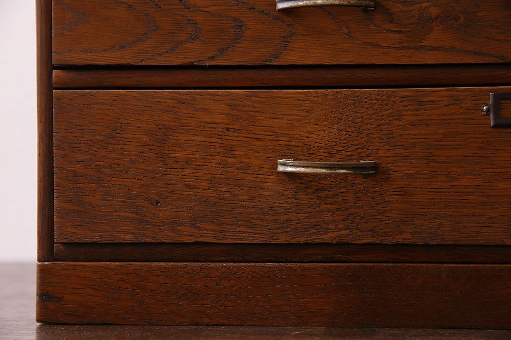 レトロ家具　昭和期　ナラ材製　レトロな小引き出し