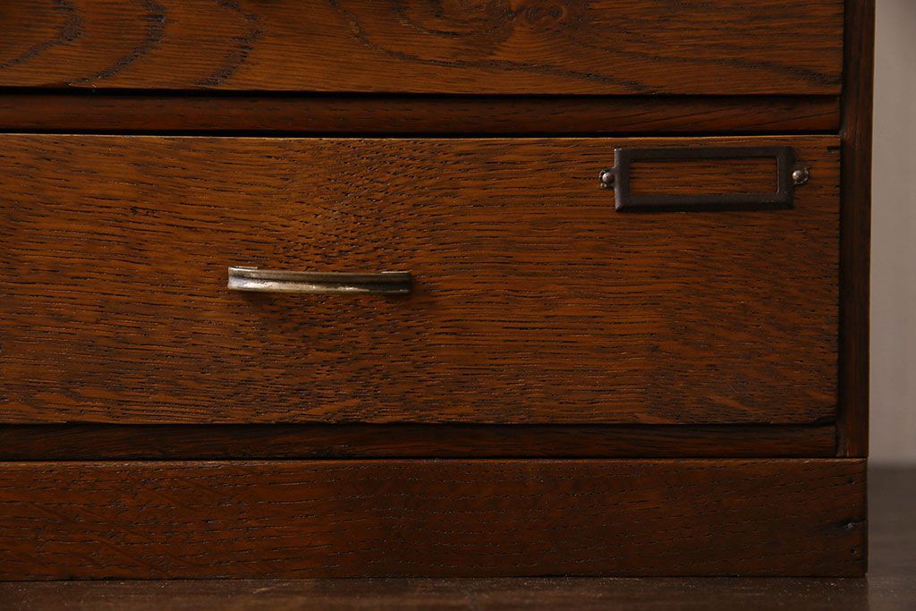 レトロ家具　昭和期　ナラ材製　レトロな小引き出し