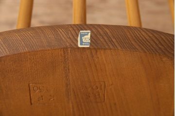 ヴィンテージ家具　ERCOL(アーコール)　英国ビンテージのシンプルなチェア