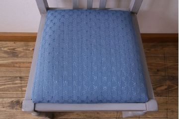 アンティーク家具　ペイント　オーク材　シックなイギリスアンティークチェア(2)