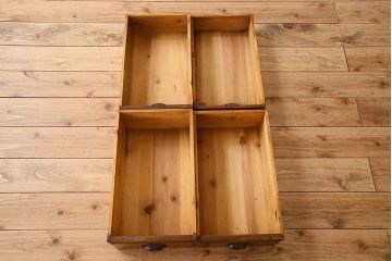 アンティーク家具　作業台付き　栗材　アンティークデスクサイドチェスト(小引き出し)