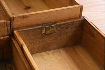 アンティーク家具　作業台付き　栗材　アンティークデスクサイドチェスト(小引き出し)