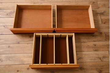 北欧家具　オーク材　Stonehill(ストーンヒル)製のサイドボード(サイドキャビネット)