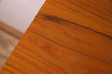 北欧家具　オーク材　Stonehill(ストーンヒル)製のサイドボード(サイドキャビネット)