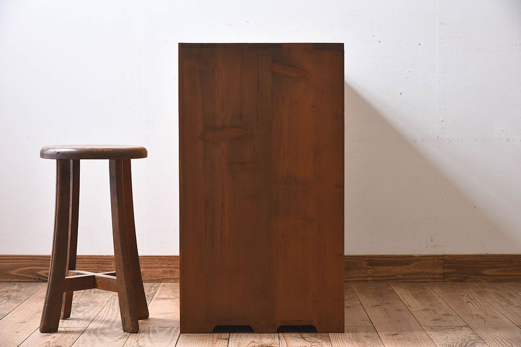 アンティーク家具　和製アンティーク　檜材製12杯引き出し(ドロワー、チェスト)(2)