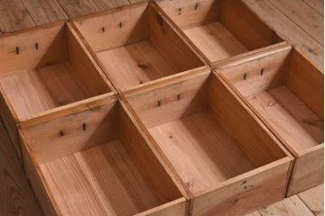 アンティーク家具　和製アンティーク　檜材製12杯引き出し(ドロワー、チェスト)(2)