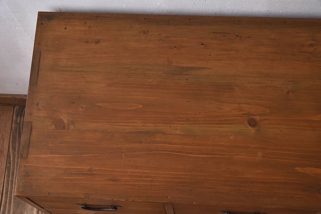 アンティーク家具　和製アンティーク　檜材製12杯引き出し(ドロワー、チェスト)(2)