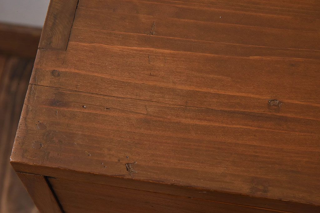 アンティーク家具　和製アンティーク　檜材製12杯引き出し(ドロワー、チェスト)(2)