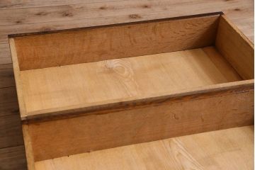 【U様ご成約済】ナラ材製　大正ロマン　上質なデザインの収納棚(戸棚)(2)