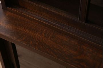 【U様ご成約済】ナラ材製　大正ロマン　上質なデザインの収納棚(戸棚)(2)