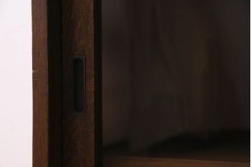 【U様ご成約済】ナラ材製　大正ロマン　上質なデザインの収納棚(戸棚)(2)