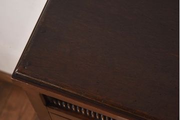 【S様ご成約済み】カバ・タモ材製　モダンなデザインが印象的なアンティーク本箱(ブックケース)