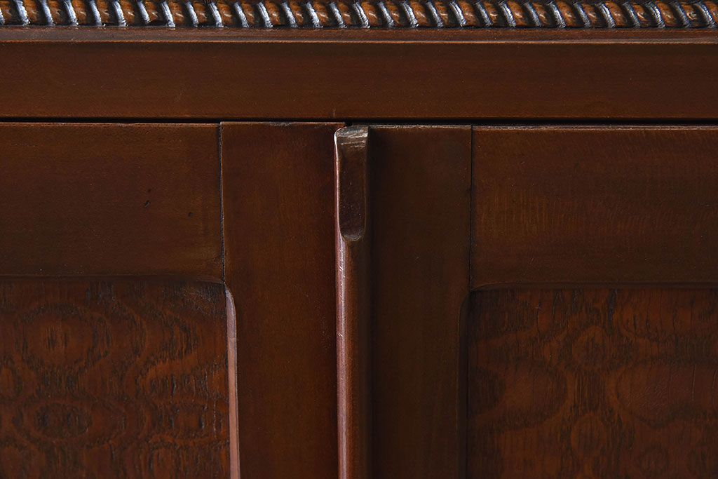 【S様ご成約済み】カバ・タモ材製　モダンなデザインが印象的なアンティーク本箱(ブックケース)