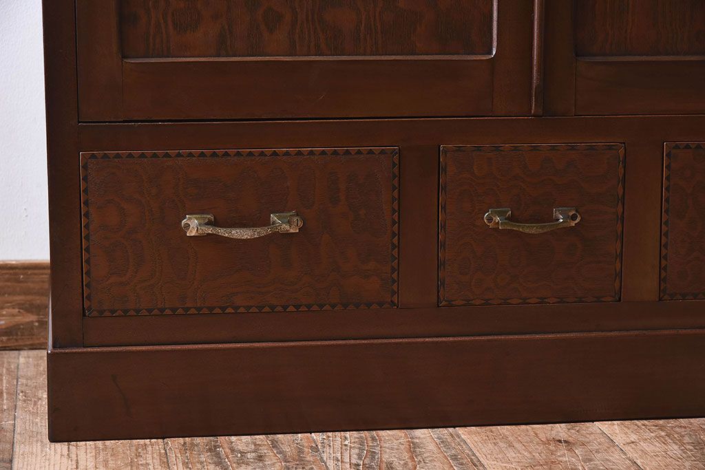 【S様ご成約済み】カバ・タモ材製　モダンなデザインが印象的なアンティーク本箱(ブックケース)