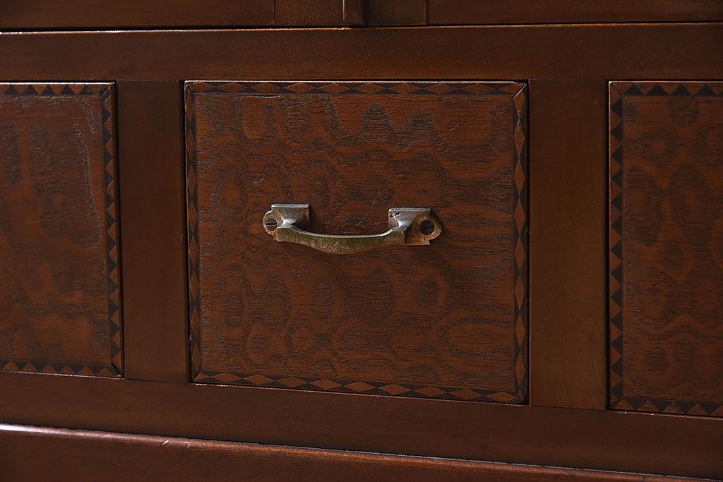 【S様ご成約済み】カバ・タモ材製　モダンなデザインが印象的なアンティーク本箱(ブックケース)