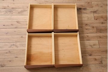 北欧家具　チーク材製　スタイリッシュなデザインの両袖机