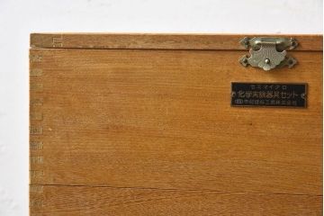 アンティーク雑貨　昭和レトロ　ナラ材製　シンプルなデザインの小箱
