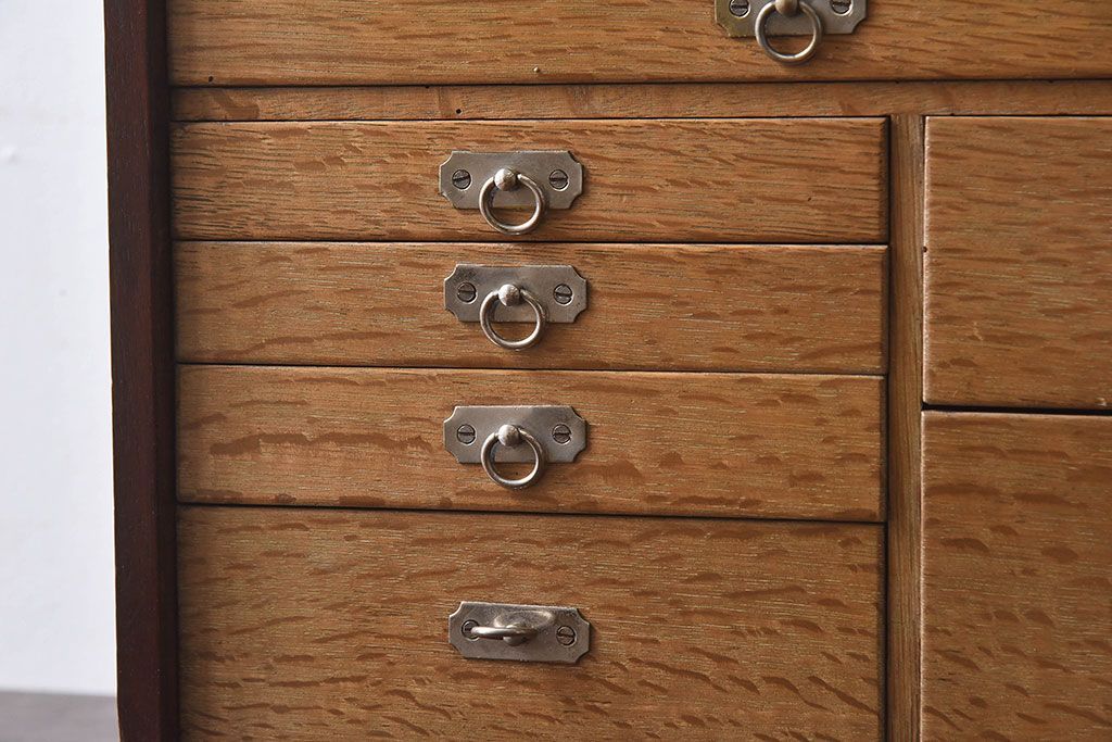 アンティーク家具　アンティーク　歯医者さんの古い往診箱(小引き出し、裁縫箱)