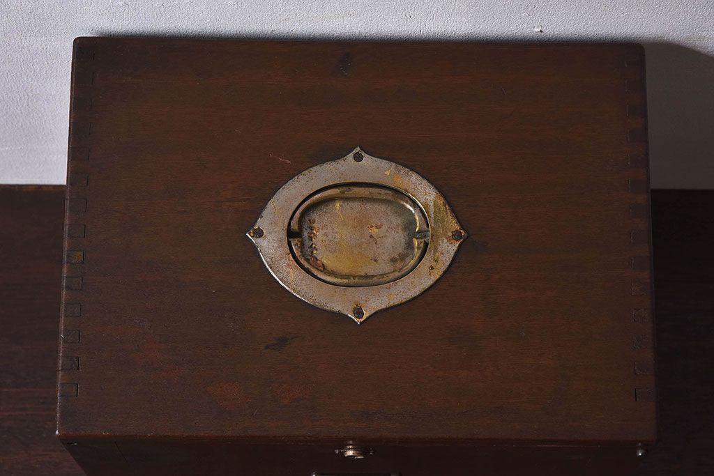 アンティーク家具　アンティーク　歯医者さんの古い往診箱(小引き出し、裁縫箱)