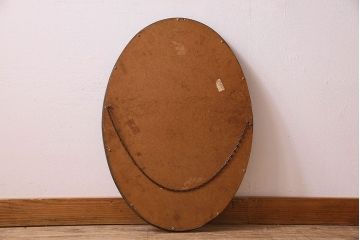 アンティーク雑貨　イギリスアンティーク　エレガントなデザインの壁掛けミラー(鏡)