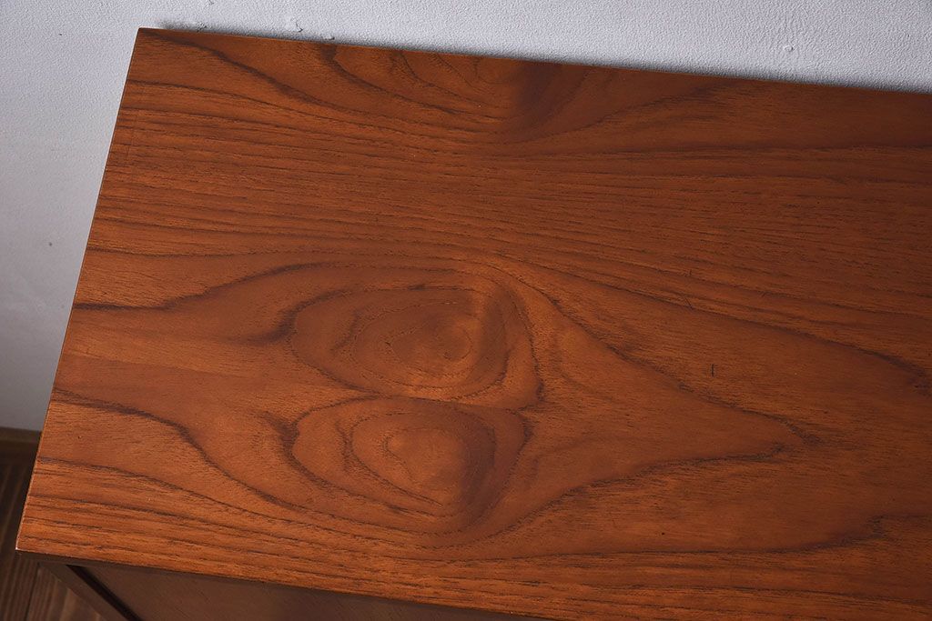 アンティーク家具　AVALON製　チーク材　引き出し付きガラスキャビネット(サイドボード)