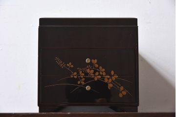 中古　漆塗り　蒔絵小引き出し(小物入れ)