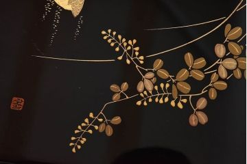 中古　漆塗り　蒔絵小引き出し(小物入れ)