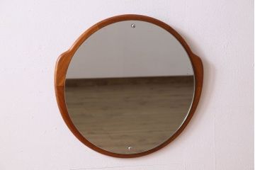 アンティーク雑貨　北欧家具　チーク材製　おしゃれなフレームの壁掛けミラー(鏡)(2)